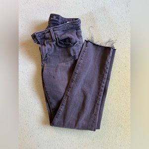 AG The Stevie Slim Straight Capri 27